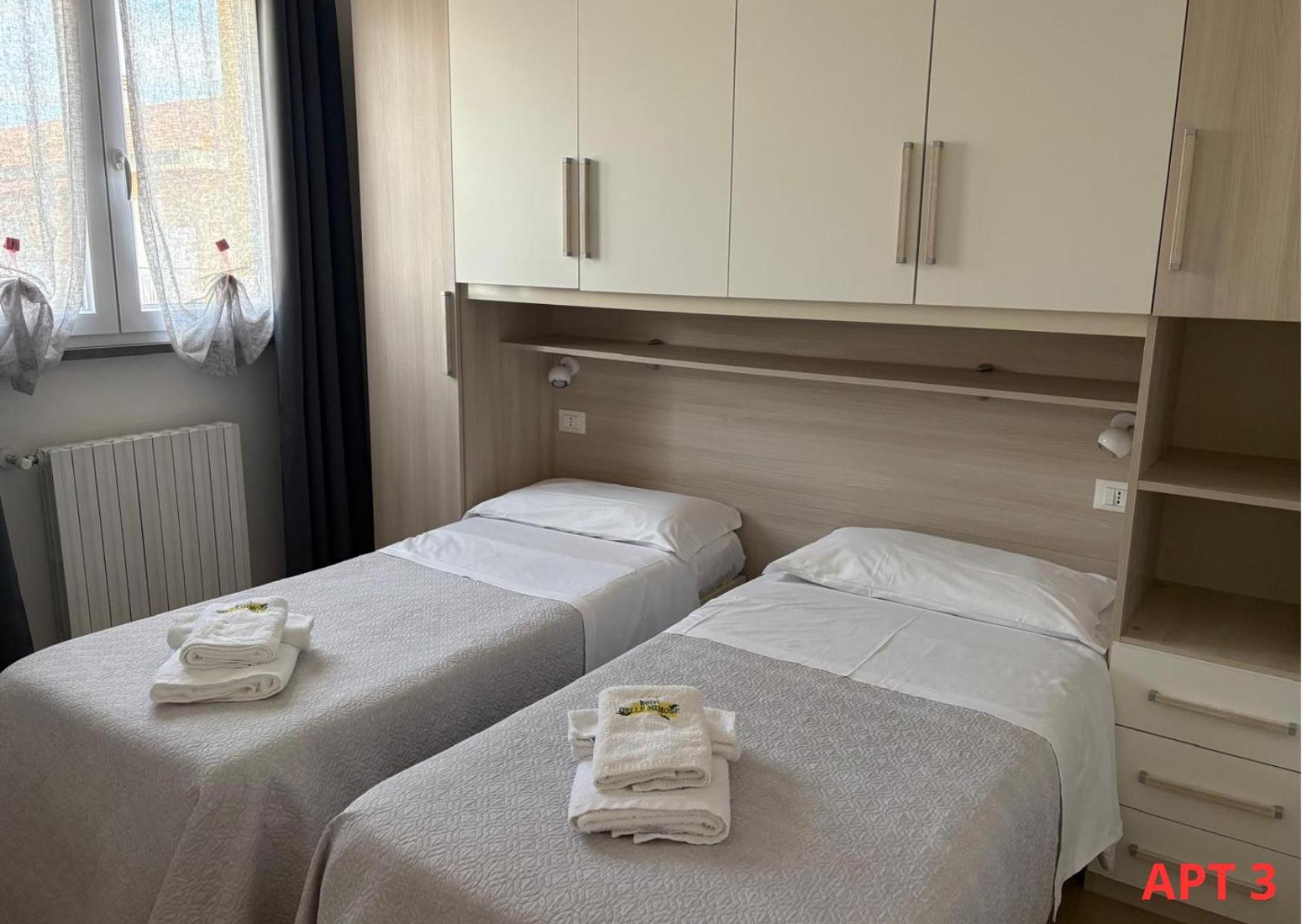 Agnese Apartments Diano Marina Esterno foto